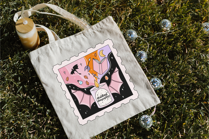 'Reading Romantasy' Tote Bag