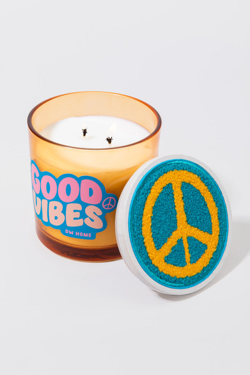 Good Vibes Rug Top Candle